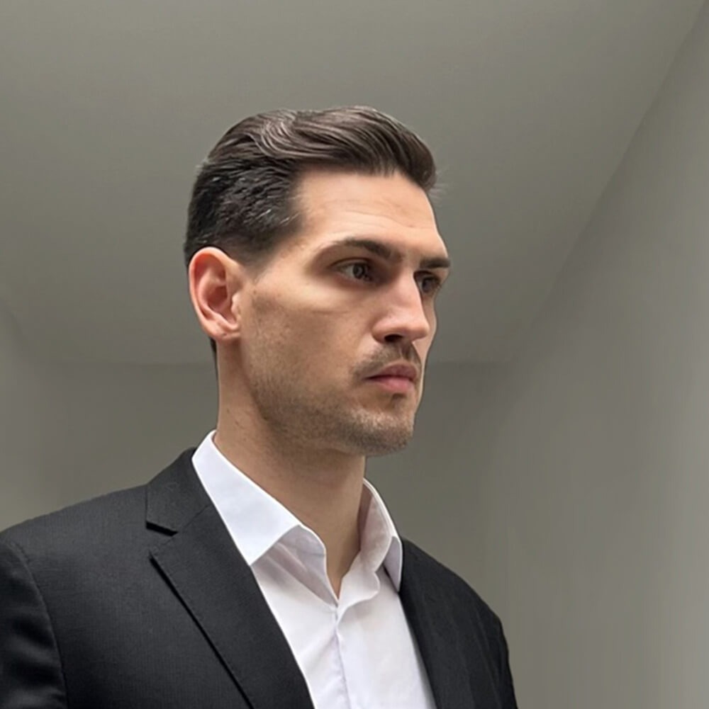 Miroslav, CEO of MinD